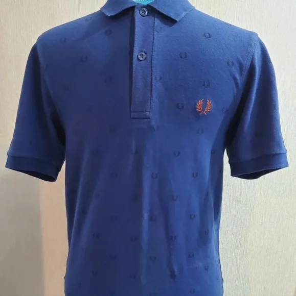 Fred Perry blue polo Small 36" multi laurel Crest print Monogram - Picture 2 of 6